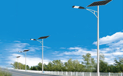 农村道路装盐池太阳能路灯选多大瓦数实测